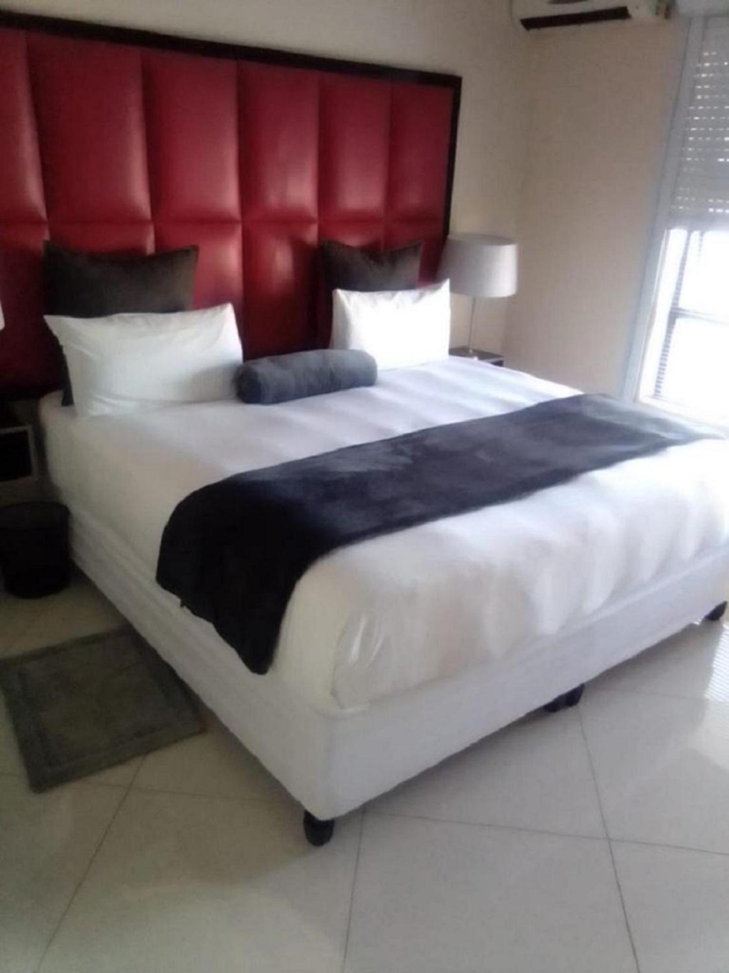 Dineo's Lodge&Spa Burgersfort Exterior foto